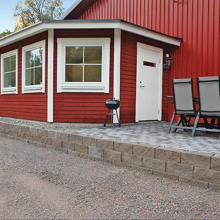 2 Bedroom Cozy Apartment In Habo Mullsjö エクステリア 写真