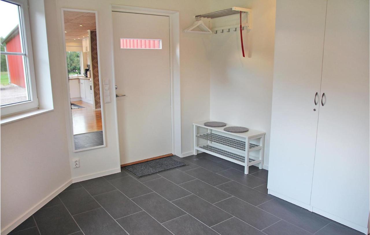 2 Bedroom Cozy Apartment In Habo Mullsjö エクステリア 写真