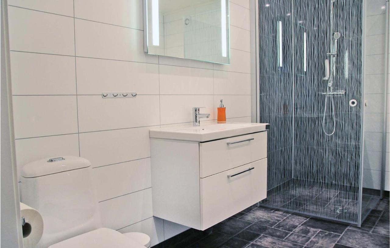 2 Bedroom Cozy Apartment In Habo Mullsjö エクステリア 写真